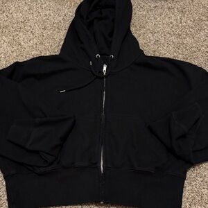 Gap black zip up cropped hoodie